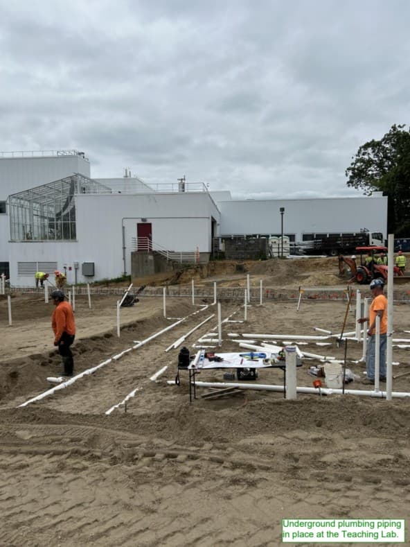 DIJ team coordinating on-site construction activities